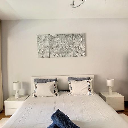 פונשל Samya Apartment By Lovelystay מראה חיצוני תמונה
