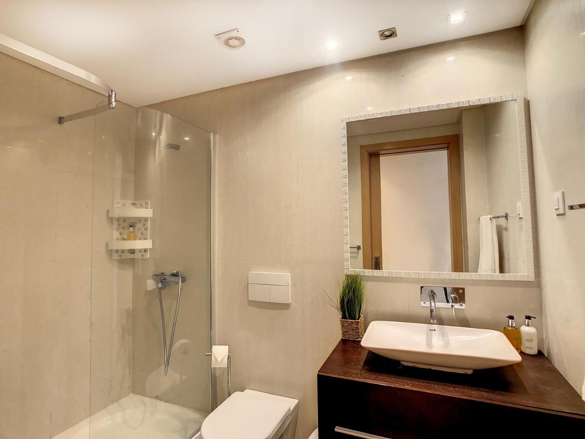 פונשל Samya Apartment By Lovelystay מראה חיצוני תמונה