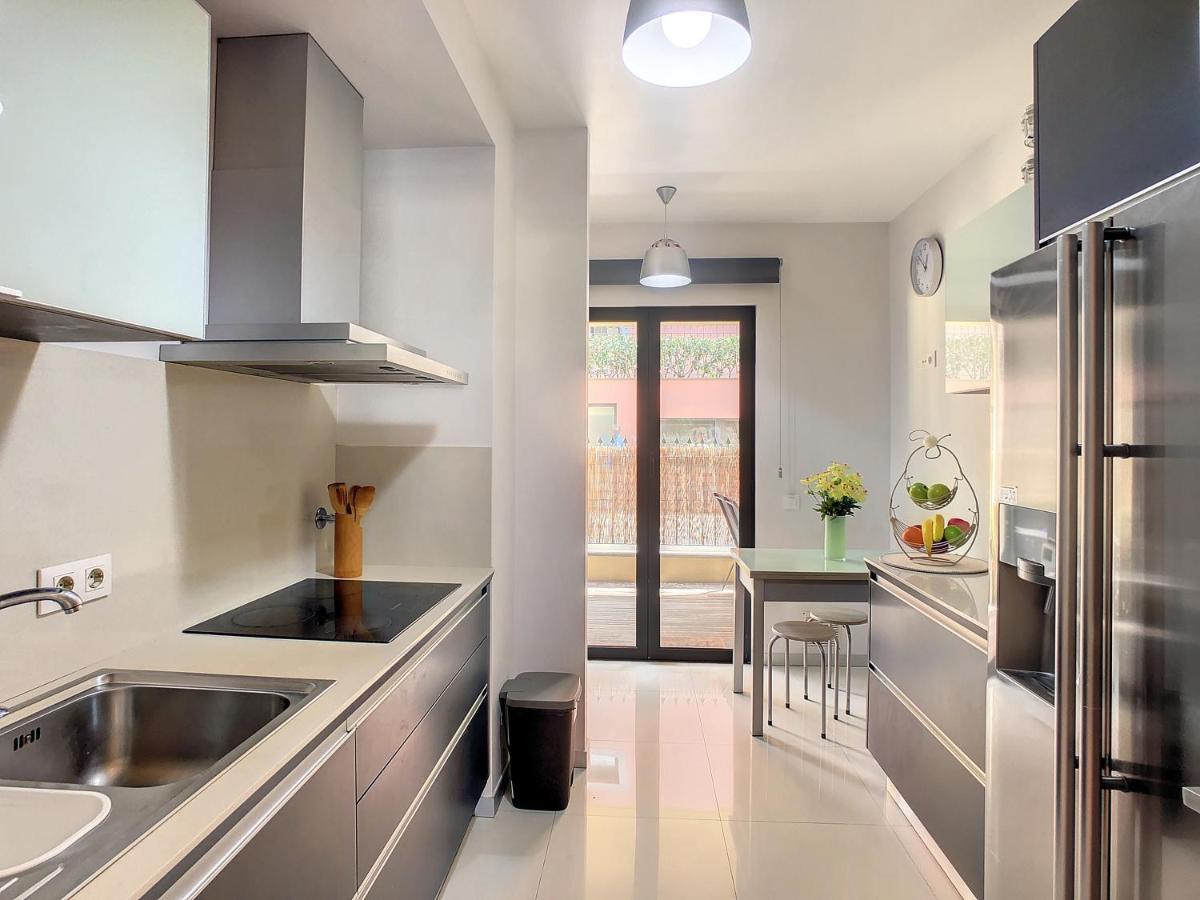 פונשל Samya Apartment By Lovelystay מראה חיצוני תמונה